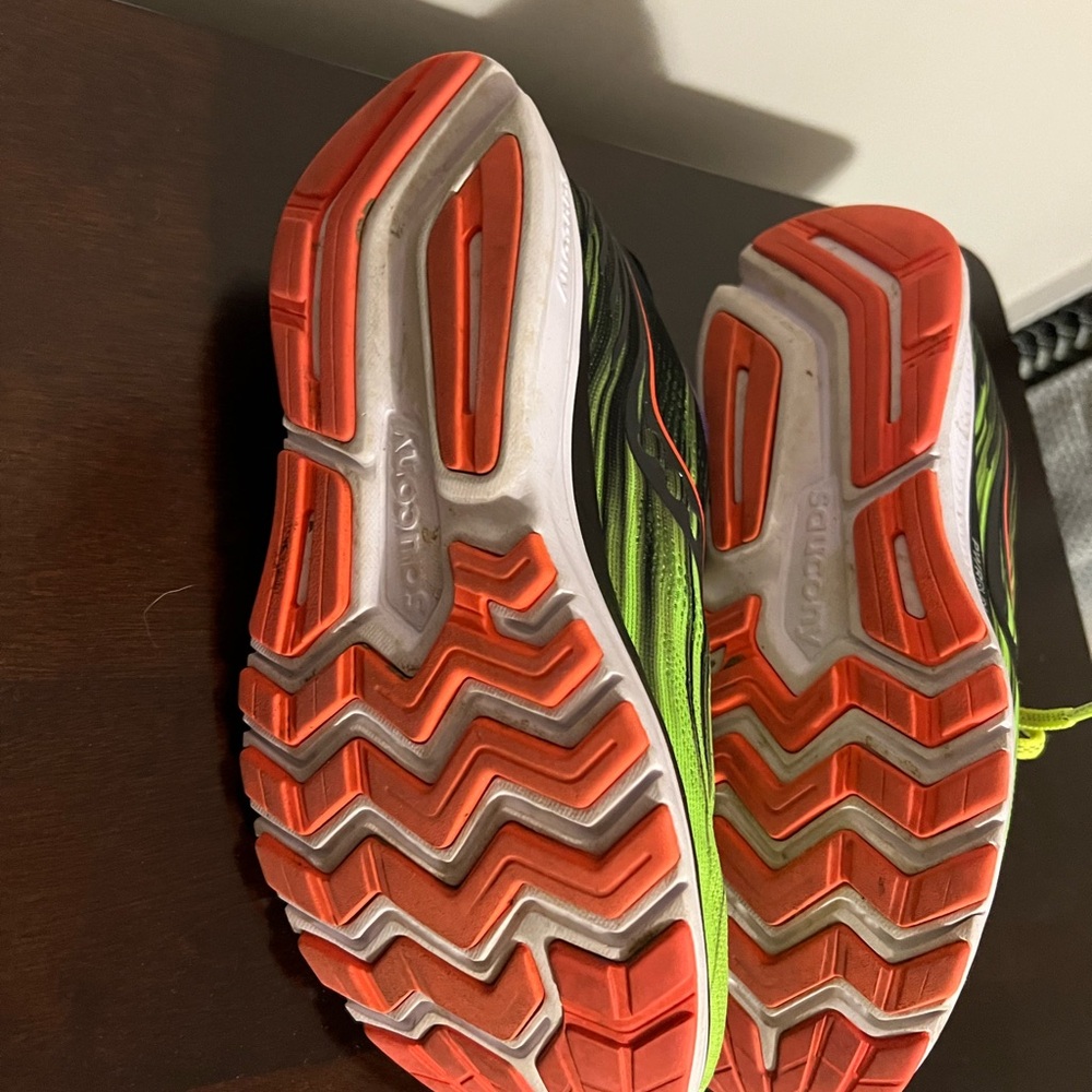 Saucony Ride Women’s sz 7 - Picture 5 of 7